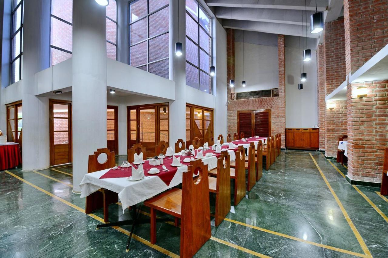 Indo Hokke Hotel Rājgīr Екстериор снимка