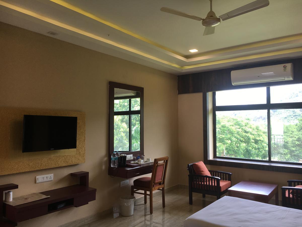 Indo Hokke Hotel Rājgīr Екстериор снимка